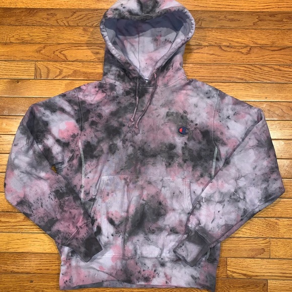 Stylish re-designed Champion hooded sweatshirt - Picture 2 of 10